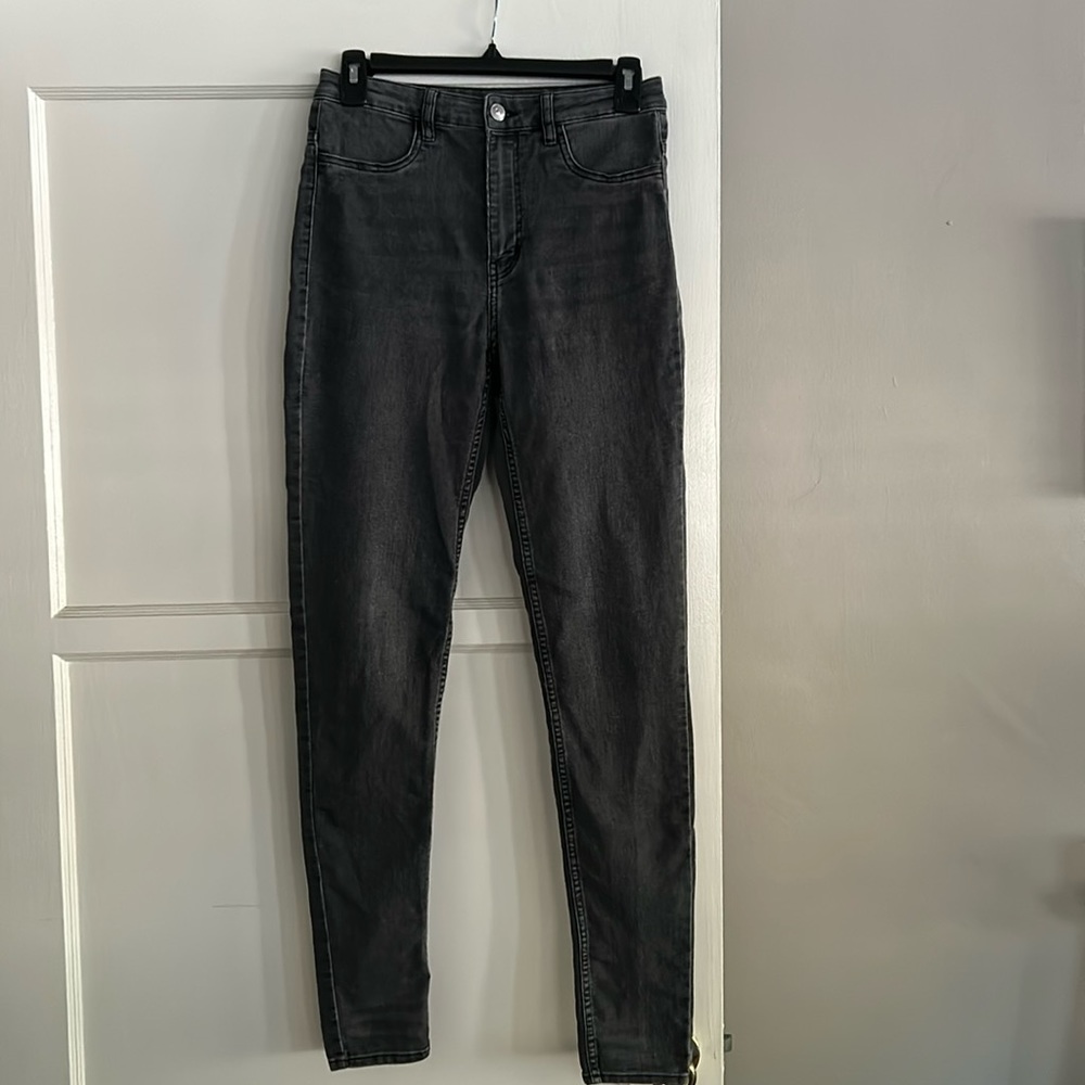 H&M Size 4 Gray Skinny Jeans